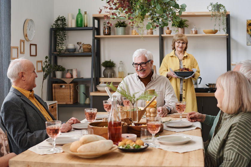 5 Dining Trends In Norcross, GA Senior Living You Will Love