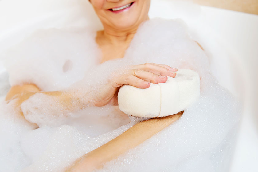 Some Ways Memory Care In Dunwoody, GA Convinces Dementia Patients To Bathe